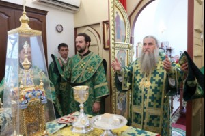 Божественная литургия в храме во имя святителя Луки (Войно-Ясенецкого) города Саратова