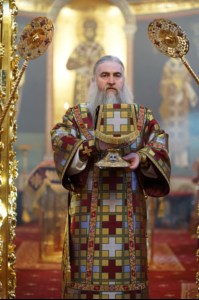 Божественная литургия в Свято-Троицком кафедральном соборе г. Саратова