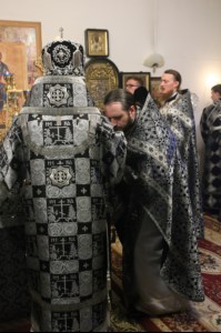 Литургия Преждеосвященных Даров в храме во имя святителя Тихона, Епископа Воронежского, Задонского чудотворца г.Саратова