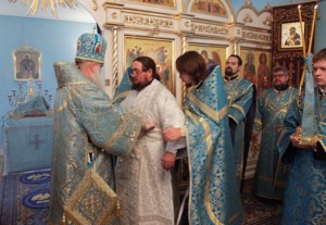 Божественная литургия в храме в честь Рождества Пресвятой Богородицы с. Ершовка (Муммовское) Аткарского района