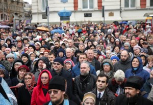 В Саратове состоялся крестный ход с Казанской иконой Божией Матери