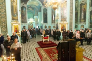 Божественная литургия в храме Сошествия Святого Духа г. Саратова