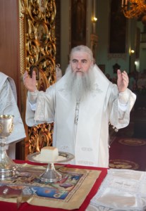 Божественная литургия в храме в честь Сошествия Святого Духа г. Саратова