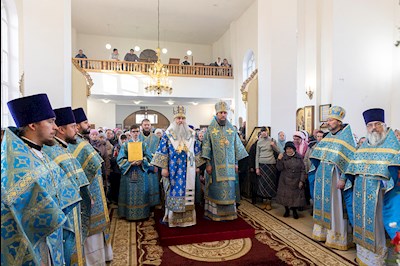 Божественная литургия в храме в честь Казанской иконы Божией Матери г. Саратова