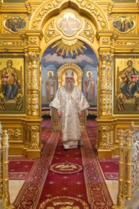 Митрополит Лонгин совершил чин Великого освящения воды