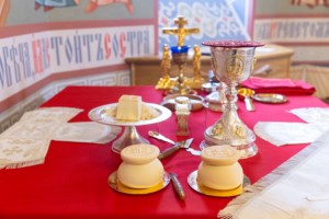 Божественная литургия в Свято-Никольском мужском монастыре г. Саратова