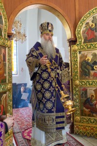Литургия Преждеосвященных Даров в храме в честь иконы Божией Матери «Утоли моя печали» г. Саратова