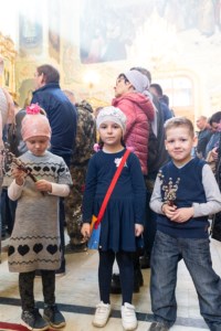 Божественная литургия в храме в честь Покрова Пресвятой Богородицы г. Саратова