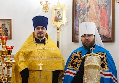 Митрополит Игнатий совершил всенощное бдение в храме Нерукотворного Образа Спасителя г. Саратова