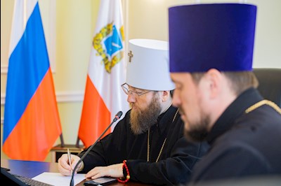 Митрополит Игнатий возглавил общее собрание благочинных Саратовской епархии и Административного секретариата