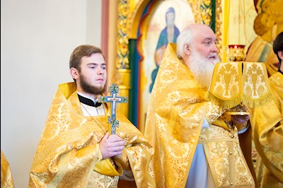 Митрополит Игнатий совершил Божественную литургию в Свято-Никольском мужском монастыре г. Саратова