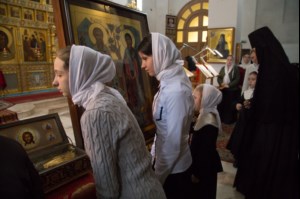 В Саратов доставлены святыни из Ташкентской епархии