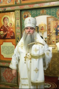 Божественная литургия в храме во имя святителя Тихона, епископа Воронежского, Задонского чудотворца, города Саратова