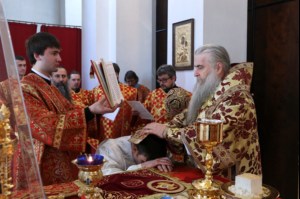 Божественная литургия в Свято-Алексиевском женском монастыре г. Саратова