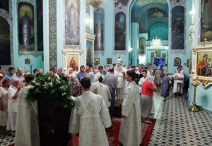 Всенощное бдение в храме в честь Сошествия Святого Духа г.Саратова