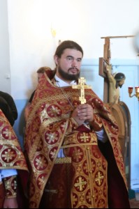 Божественная литургия в храме в честь Рождества Христова с. Вязовка Татищевского района