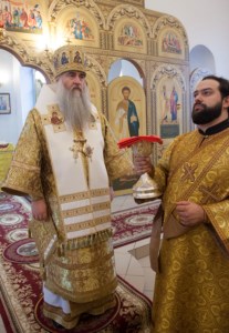 Божественная литургия в храме во имя святых первоверховных апостолов Петра и Павла г.Красноармейска