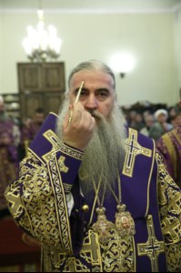 Всенощное бдение на Архиерейском подворье – храме во имя преподобного Серафима Саровского г.Саратова
