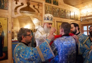 Божественная литургия в храме в честь Рождества Пресвятой Богородицы г.Саратова