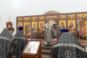 Литургия Преждеосвященных Даров в храме во имя преподобного Сергия Радонежского г.Саратова