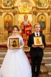 Таинство Венчания в Покровском храме г. Саратова