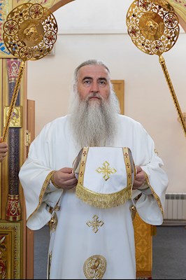 Божественная литургия в храме во имя святителя Митрофана, епископа Воронежского, г.Саратова