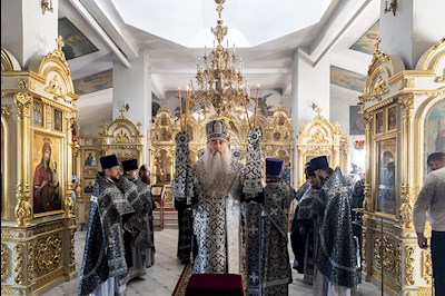 Литургия Преждеосвященных Даров в храме в честь Покрова Пресвятой Богородицы г. Покровска (Энгельса)