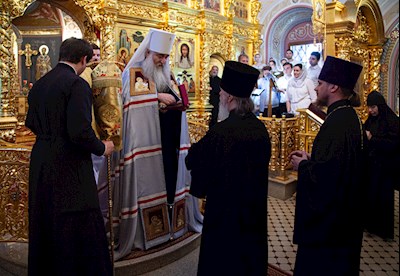 Всенощное бдение в Свято-Троицком кафедральном соборе г. Саратова