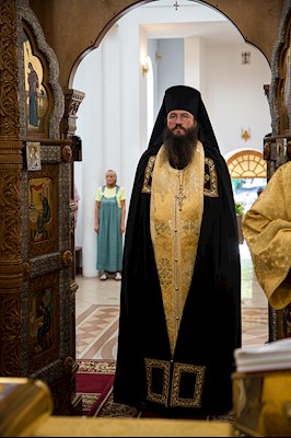 В саратовских храмах отметили День Крещения Руси