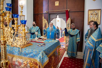 Божественная литургия в Свято-Алексиевском женском монастыре г. Саратова