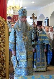 Божественная литургия в храме в честь иконы Божией Матери «Скоропослушница» гор.Шиханы Вольского района
