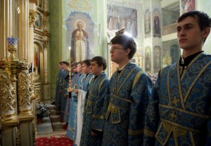 Всенощное бдение в храме в честь Покрова Пресвятой Богородицы г.Саратова