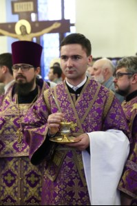 Всенощное бдение на Архиерейском подворье – храме во имя преподобного Серафима Саровского г.Саратова