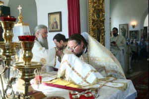 Божественная литургия в храме во имя Архангела Михаила с. Михайловка Саратовского района