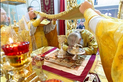 Божественная литургия в храме Всех святых, в земле Русской просиявших, г. Саратова