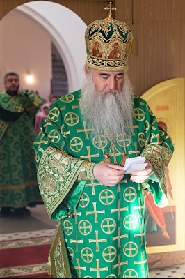 Божественная литургия в храме преподобного Сергия Радонежского г. Саратова