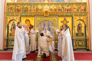 Божественная литургия в Свято-Никольском мужском монастыре г. Саратова