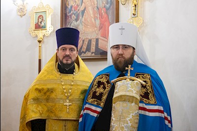 Митрополит Игнатий совершил всенощное бдение в храме Нерукотворного Образа Спасителя г. Саратова
