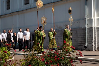 Божественная литургия в храме Сошествия Святого Духа г. Саратова