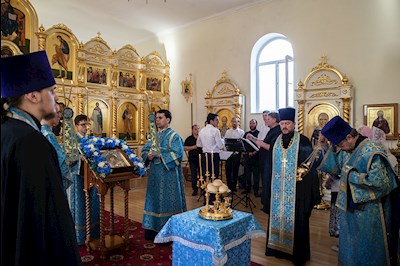 Всенощное бдение в храме в честь Казанской иконы Божией Матери р.п. Татищево