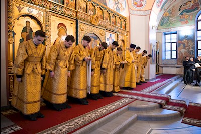 Митрополит Игнатий совершил всенощное бдение в Свято-Никольском мужском монастыре г. Саратова