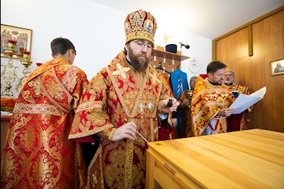 Митрополит Игнатий совершил Великое освящение храма Архангела Михаила с. Курдюм и первую Божественную литургию в новоосвященном храме