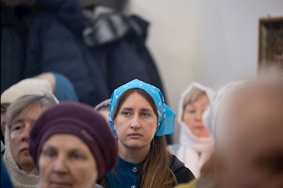 Митрополит Игнатий совершил Божественную литургию во Введенском храме Саратова