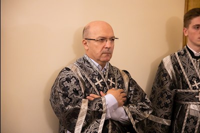Митрополит Игнатий совершил ночную Литургию Преждеосвященных Даров в крестовом храме священномученика Гермогена, епископа Тобольского (Саратовского и Царицынского)