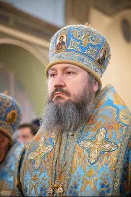 Митрополит Игнатий возглавил соборное архиерейское богослужение в Свято-Троицком кафедральном соборе г. Покровска (Энгельса)
