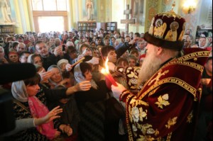 Великая Пасхальная вечерня в Покровском храме Саратова