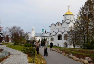 Воспитанники Саратовской православной духовной семинарии совершили паломничество по святым местам Золотого кольца