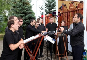 Божественная литургия в Вавиловом Доле