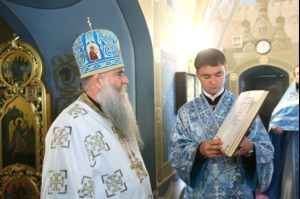 Крещальная литургия в Свято-Троицком кафедральном соборе г. Саратова