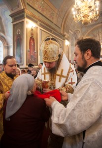 Божественная литургия в Свято-Троицком кафедральном соборе г. Покровска